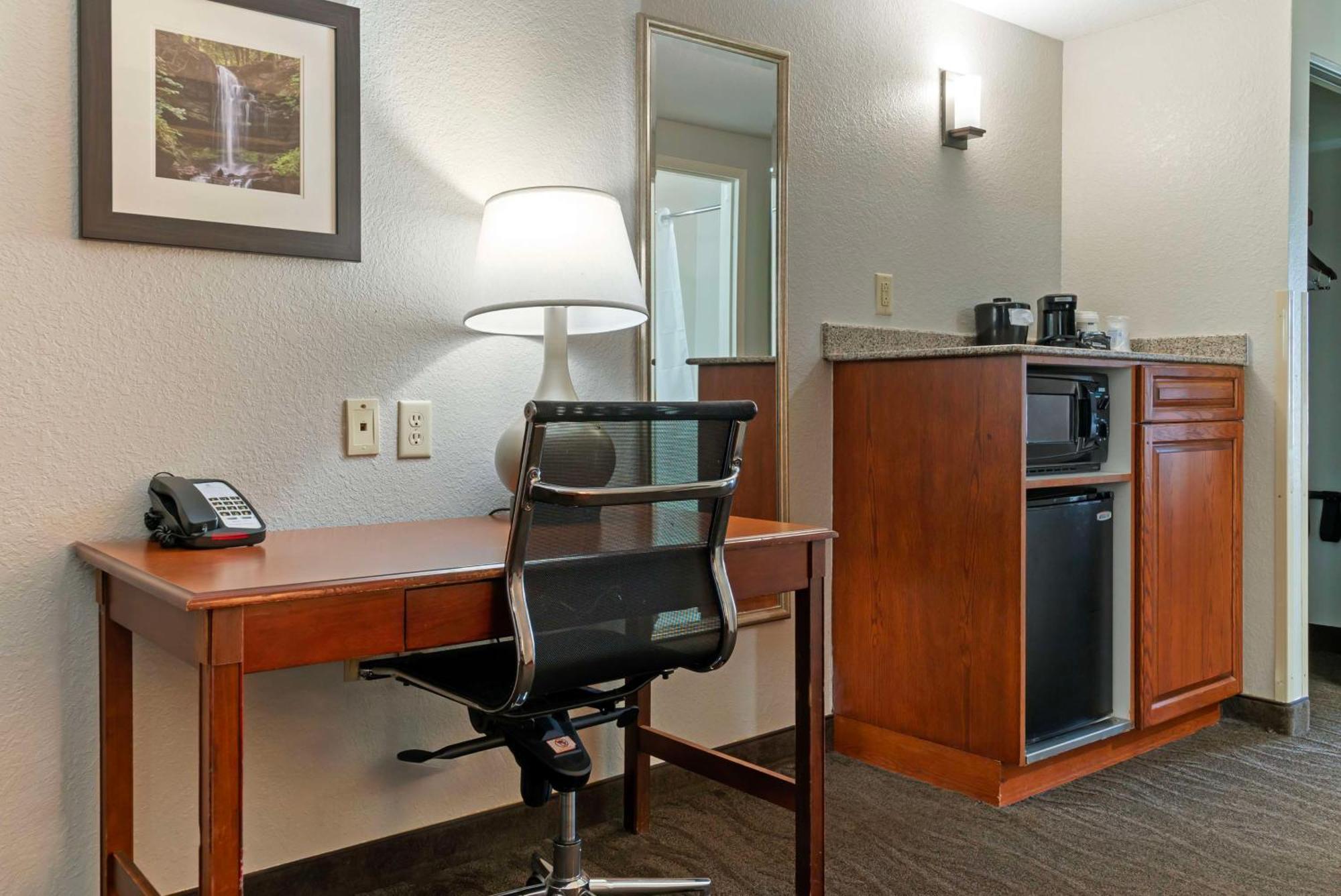 Best Western Executive Inn & Suites Grand Rapids Esterno foto