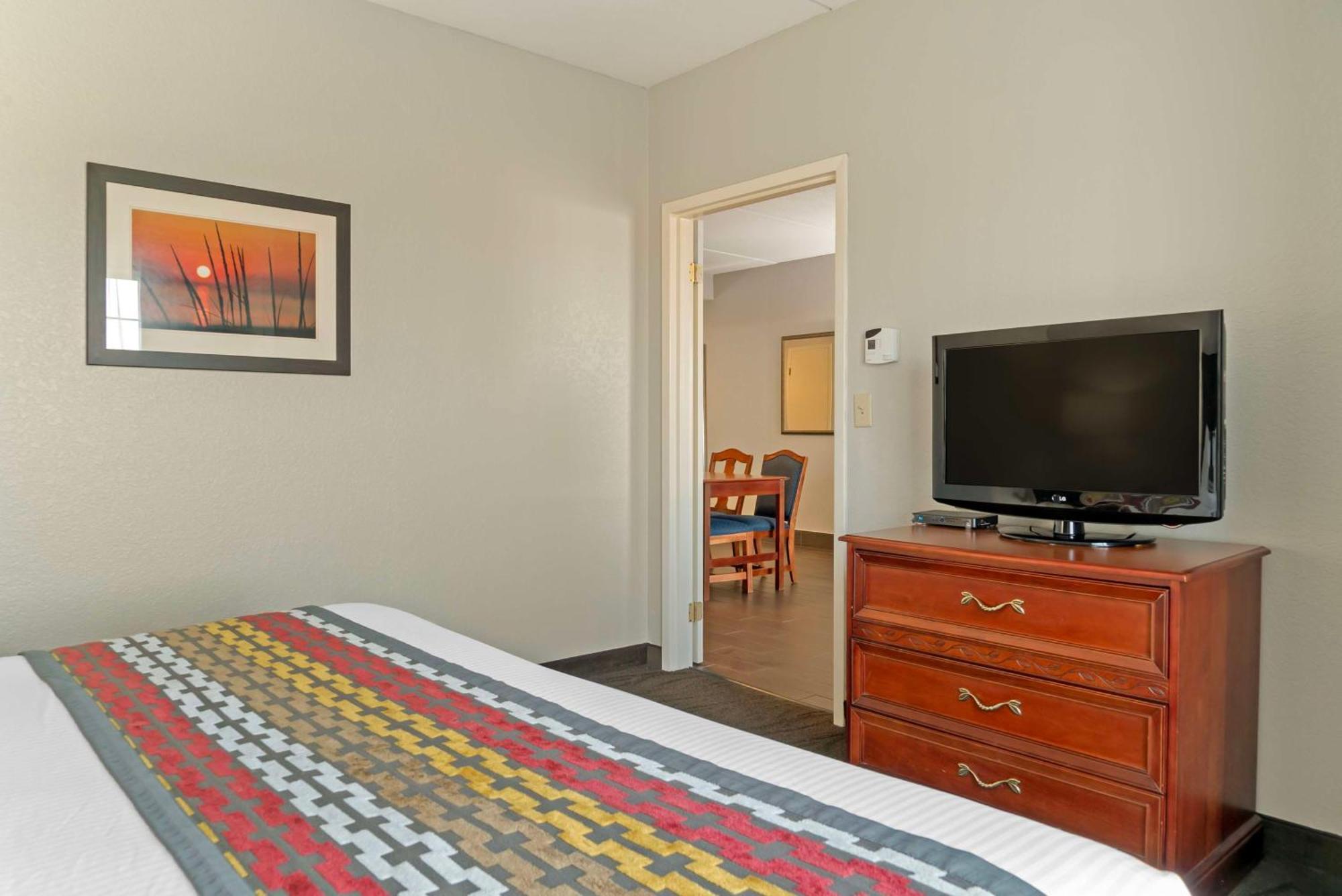 Best Western Executive Inn & Suites Grand Rapids Esterno foto