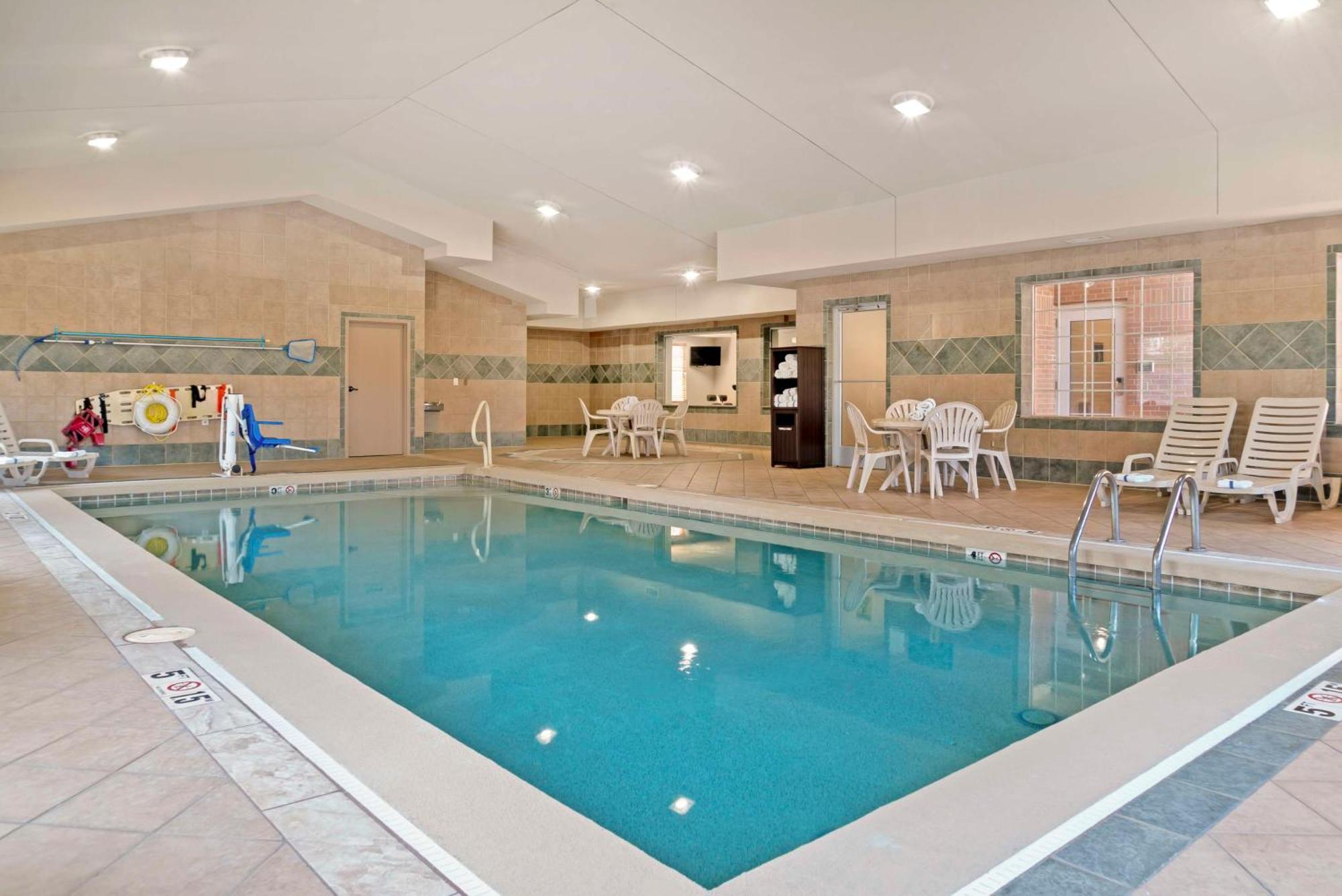Best Western Executive Inn & Suites Grand Rapids Esterno foto