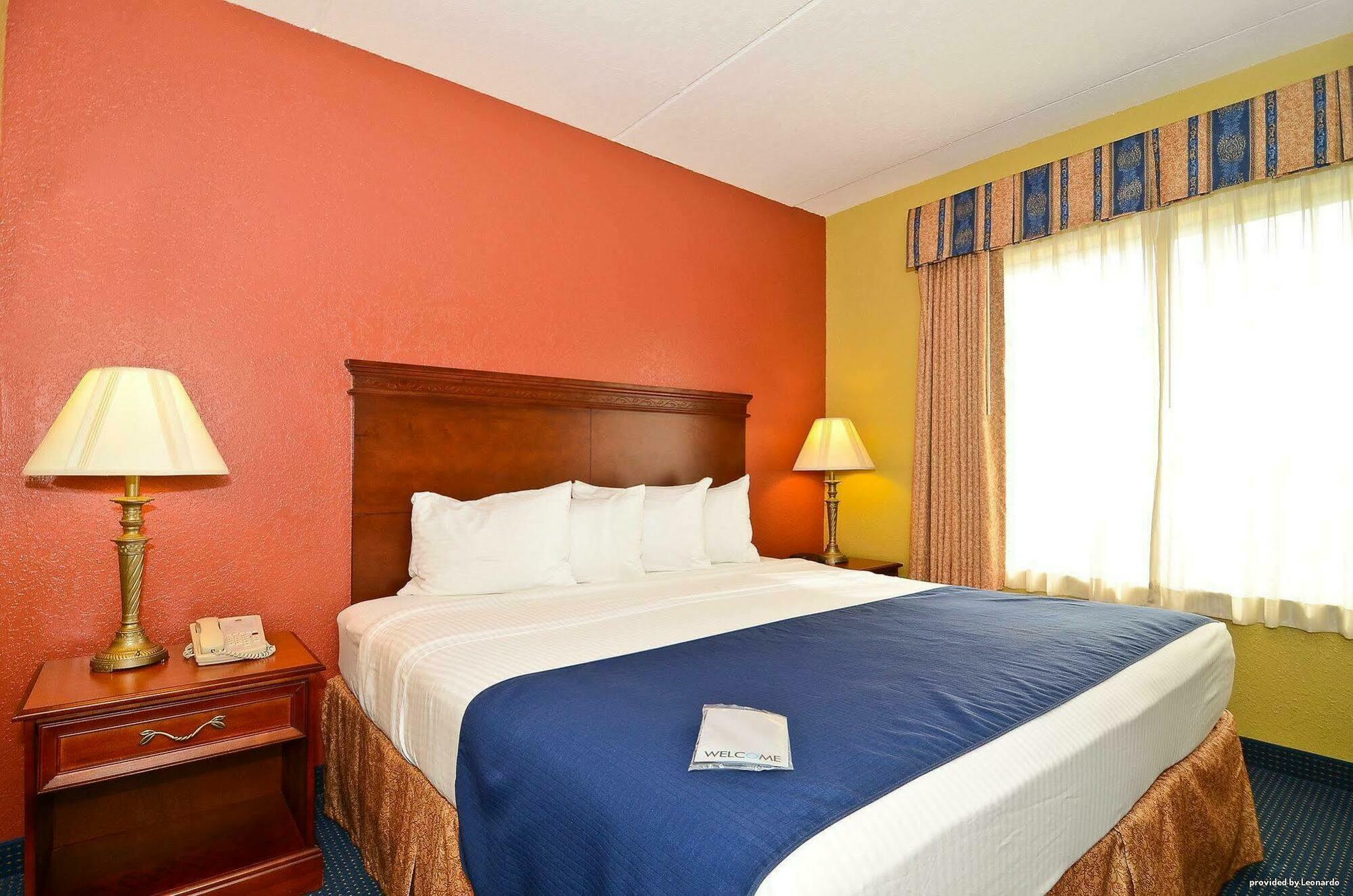 Best Western Executive Inn & Suites Grand Rapids Esterno foto